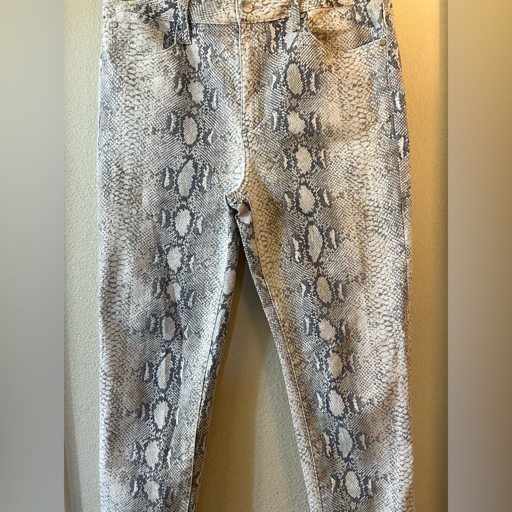 Joe's Jeans Gray Snakeskin Skinny Jeans
